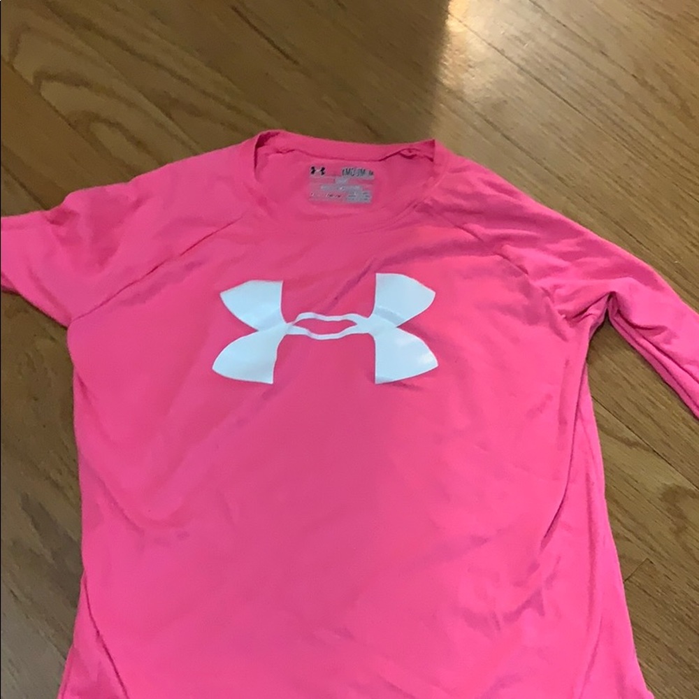 pink long sleeve under armor shirt